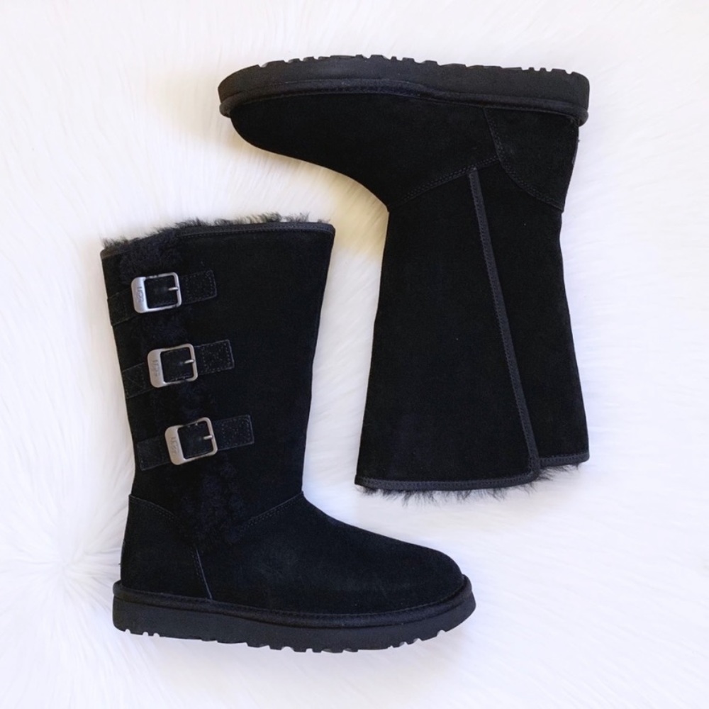 UGG Klea Black Boots - Picture 4 of 9